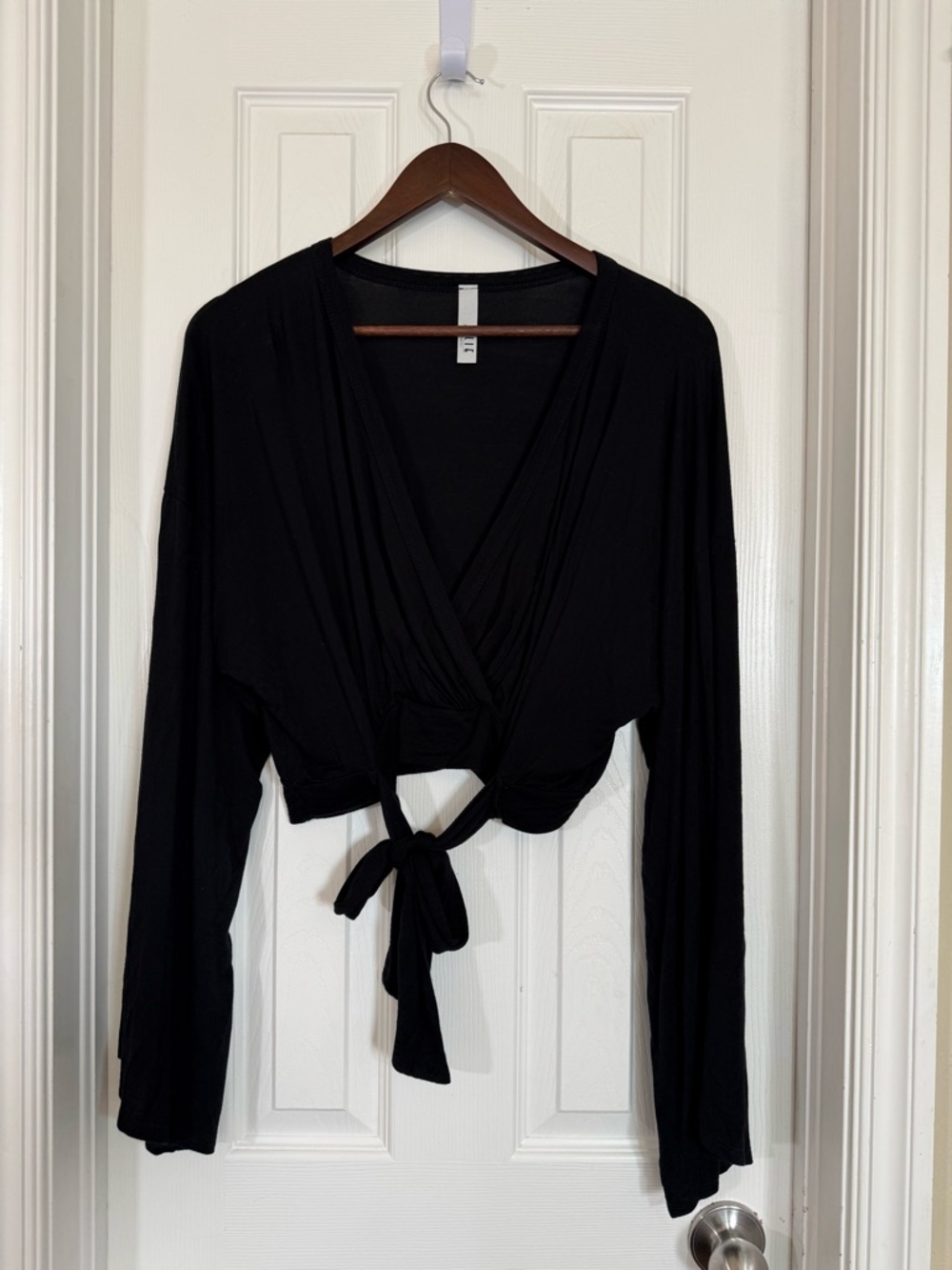 Jolie Los Angeles Black Bell Sleeve Wrap Tie Front Top Size M